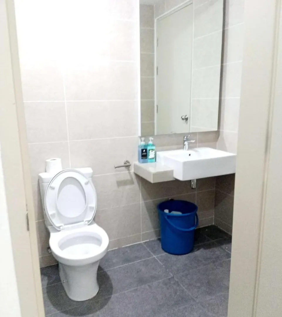 Bali Studio Residence Netflix 4Pax Malacca Apartmán
